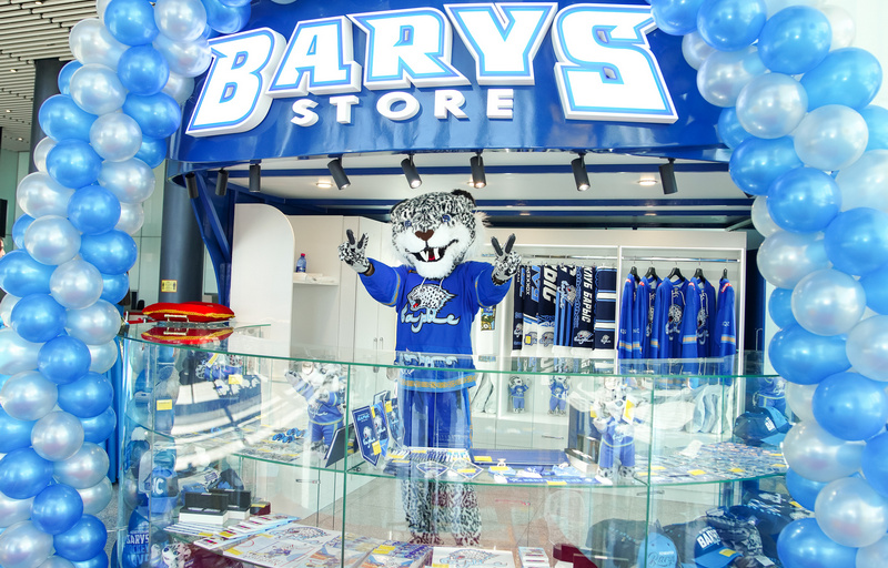 В столичном аэропорту открылся фирменный магазин Барыса