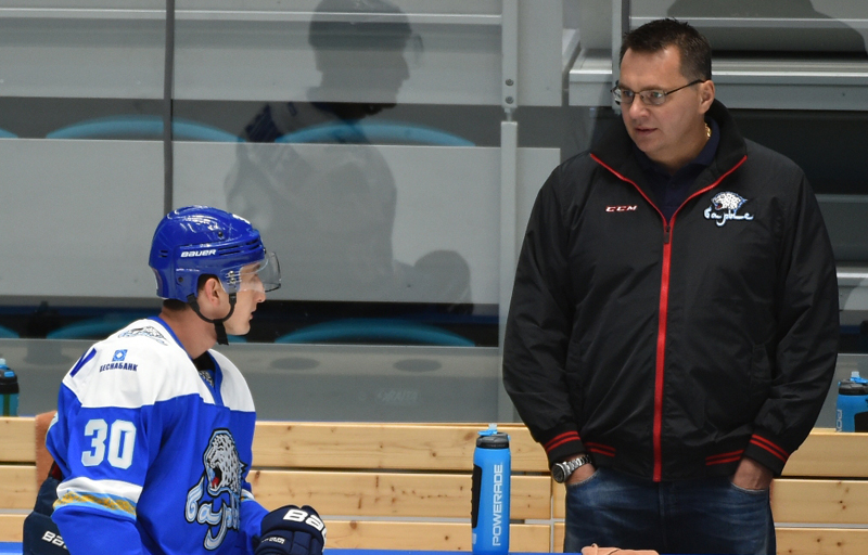 Андрей Назаров: "Молодые обязаны сделать широкий шаг вперед"