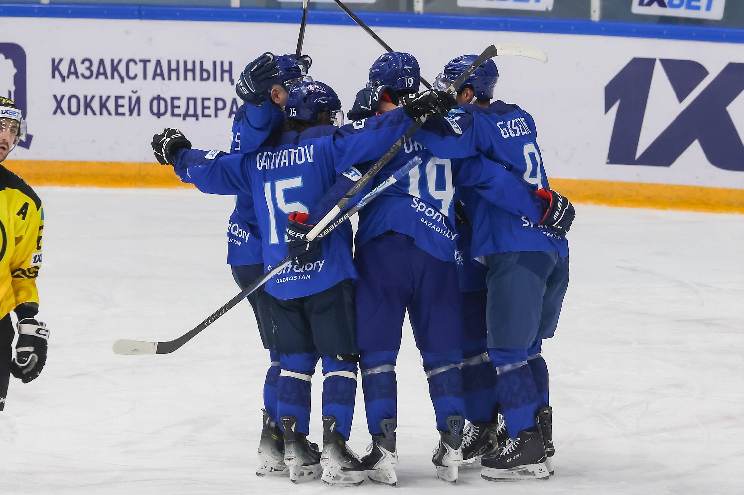 Номад одержал победу над Сарыаркой 