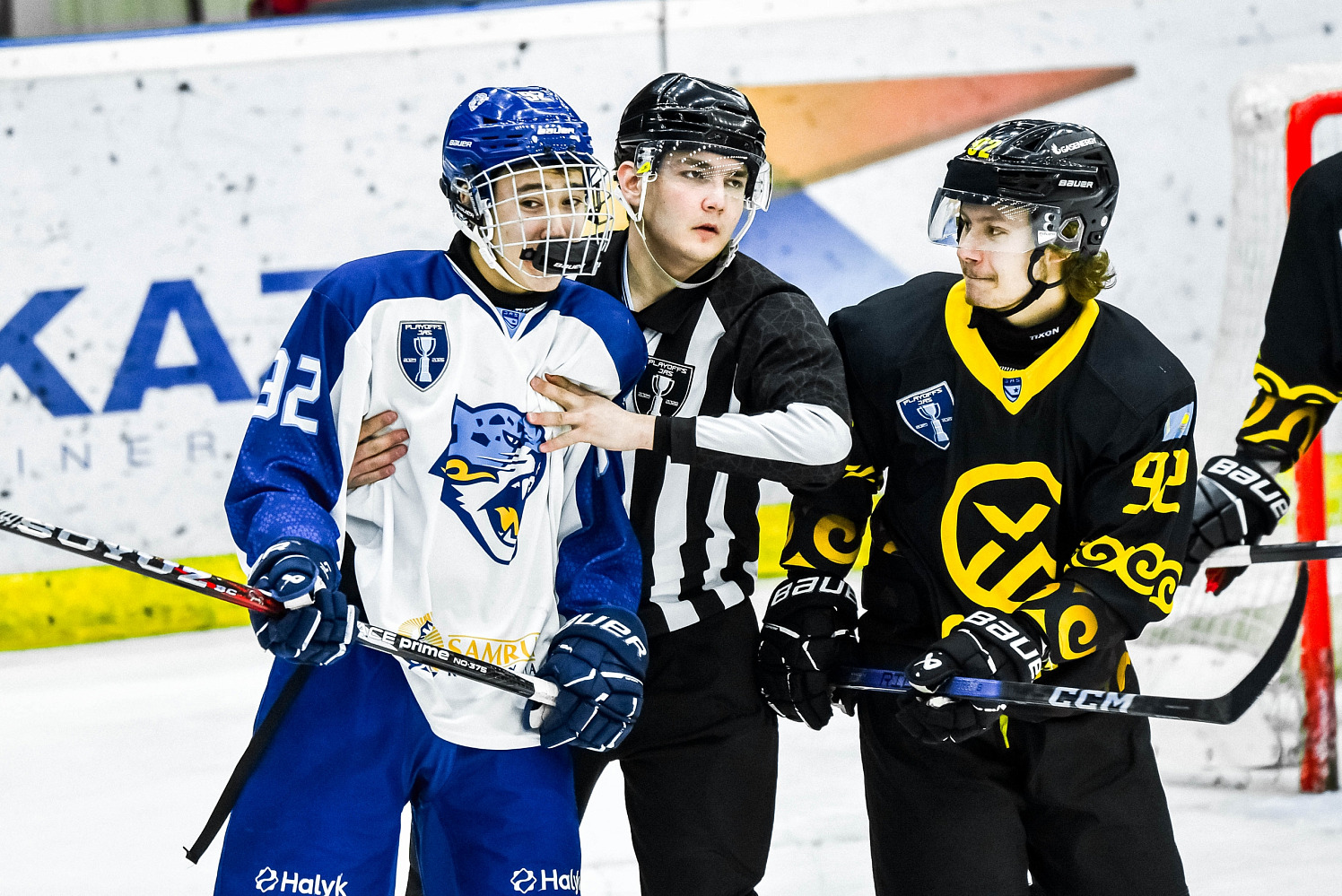 Барыс уступил Кармету в Темиртау