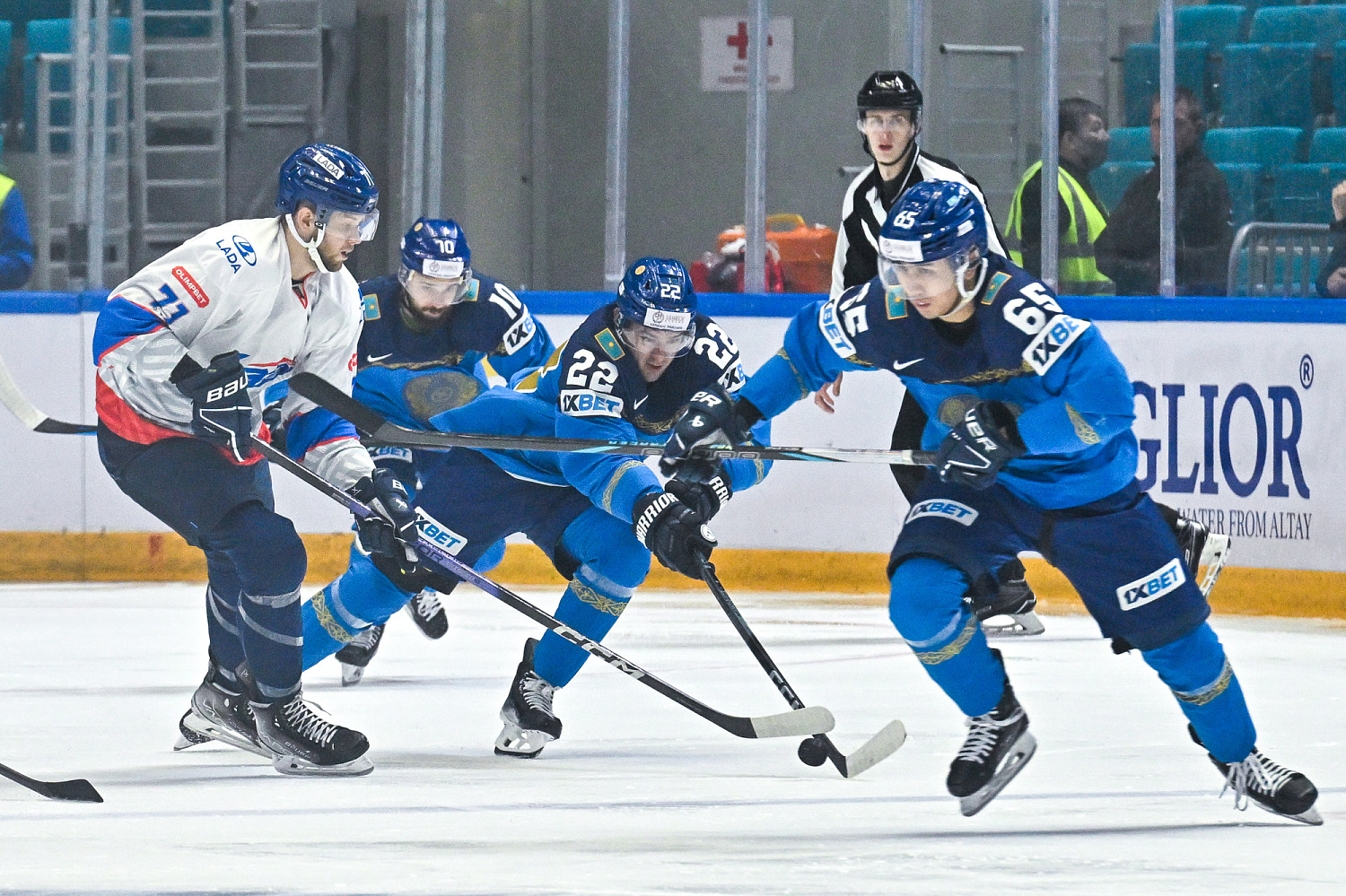 Лада - Сборная Казахстана