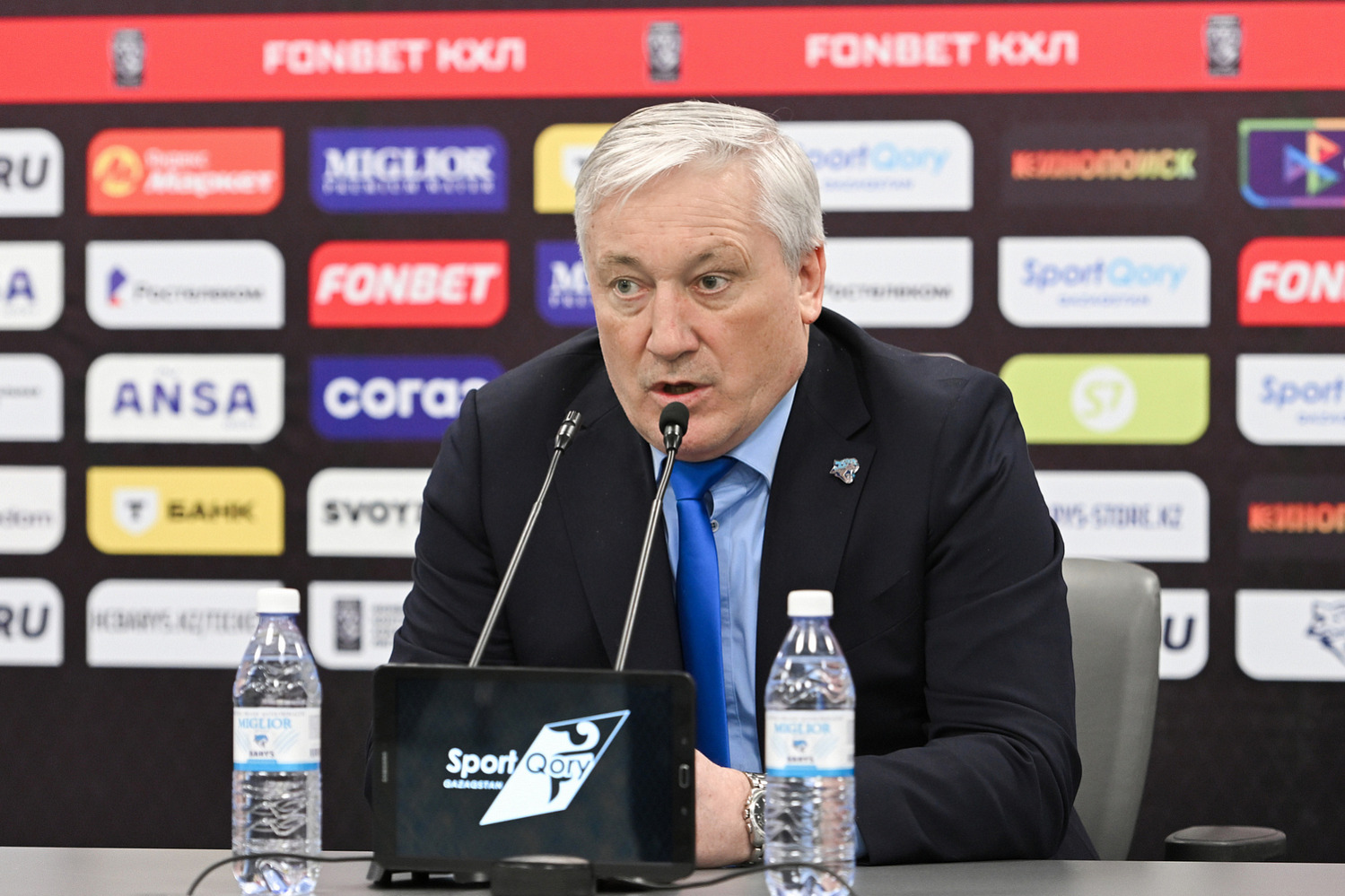 Михаил Кравец: «Все ложились под шайбу, зубами пытались её вытащить и не дать сопернику забить»
